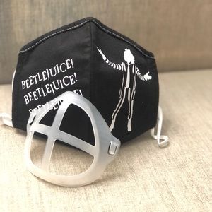 Face mask with insert